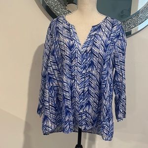 Lilly Pulitzer Blue Nalani Swing Tunic V-Neck 3/4 Sleeve Chevron Airy L Blouse